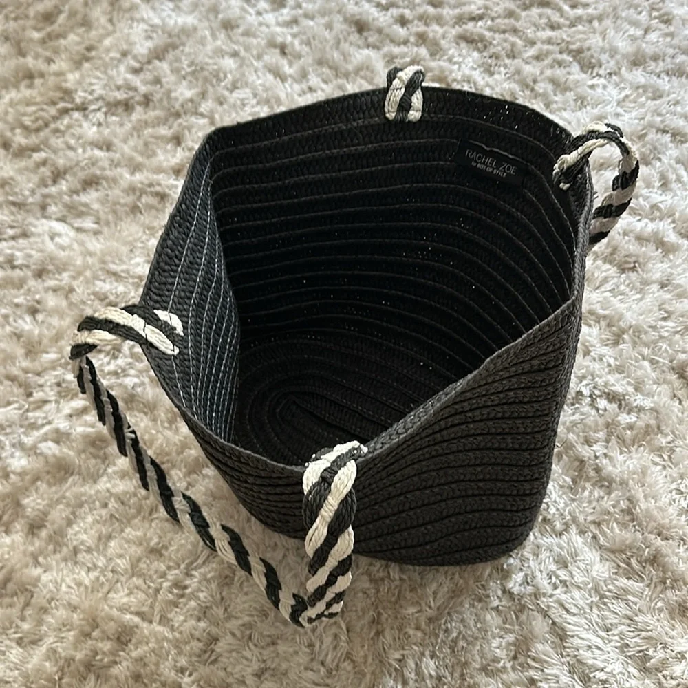 Black and White Rachel Zoe designer Beach bag tote - Picture 7 of 8